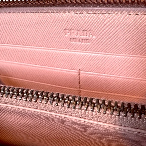 Prada Pink Bow Saffiano Zip Wallet Continental RARE DISCONTINUED - Picture 8 of 12